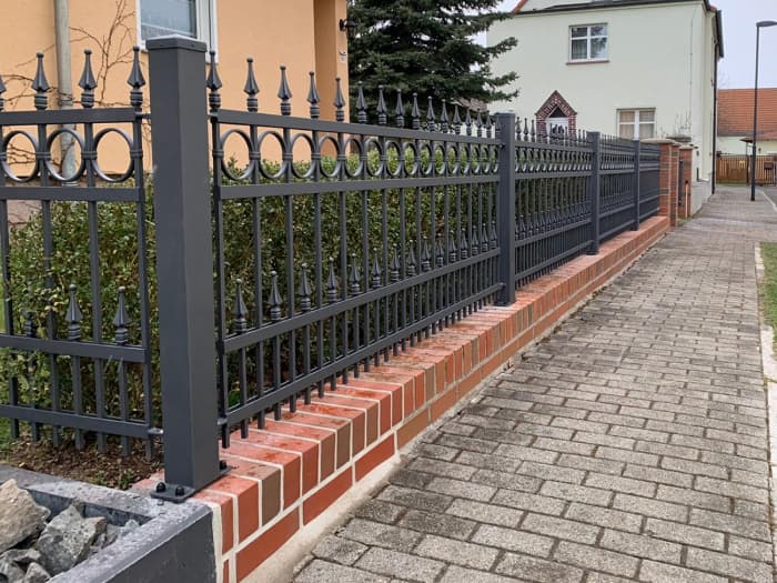 Schmiedeeiserner Zaun aus Polen